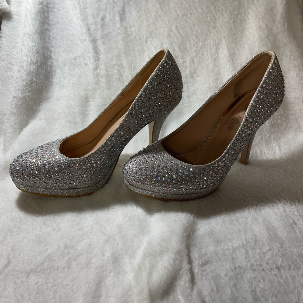 Bella Lunda silver diamond heels